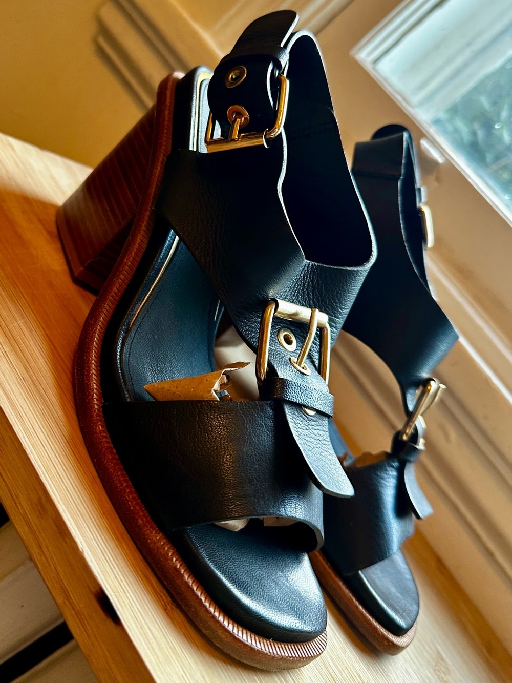 Eqüitare Made in Spain Black Leather Buckle Block Heel Sandals